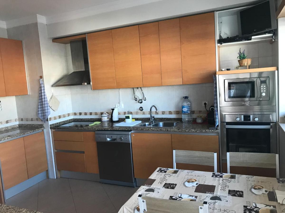 Apartamento T3 Al-Gharb アルマカオ・デ・ペラ エクステリア 写真
